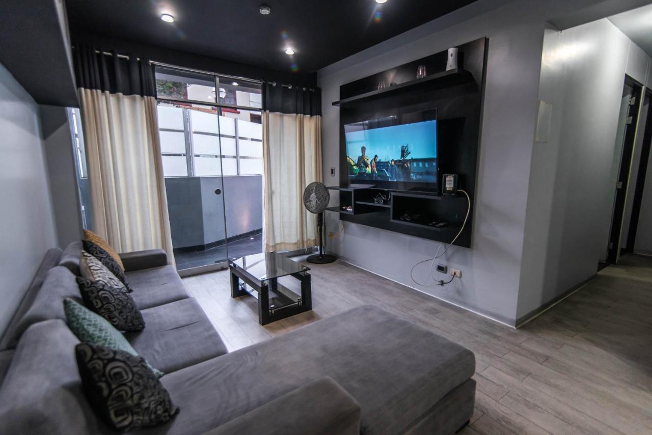 Miraflores Apartment Лима Екстериор снимка